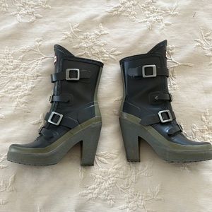 Vintage Hunter gray platform  high heeled rain boots